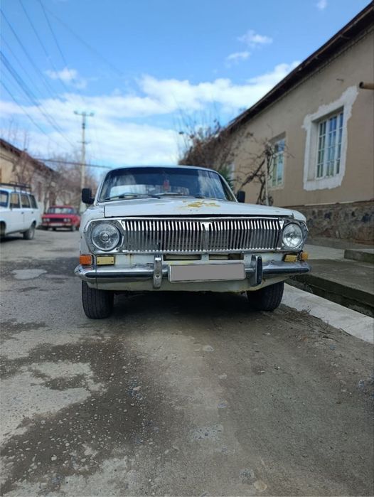 Volga gaz 2410 sotiladi