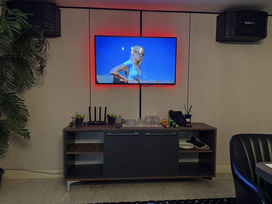 Sauna,  karaoke, Бассейн