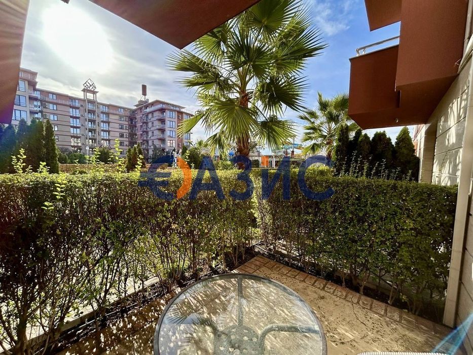 Продава се Двустаен апартамент в к.к. Слънчев бряг - 55 кв.м за 742 €/кв.м - Снимка #12