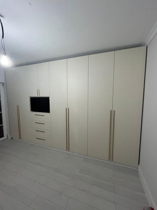 Mobilă Premium la Comandă - Proiectare, Execuție și Montaj