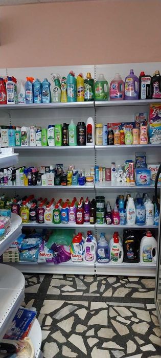 Метални стелажи за перилни и почистващи препарати - НОВИ НАЛИЧНИ