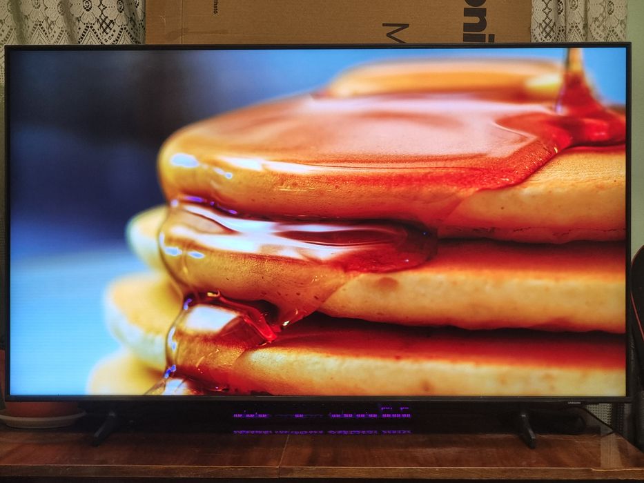 SMART Телевизор / Samsung - 50" - QLED , 4K , HDR10+ , DolbyAudio