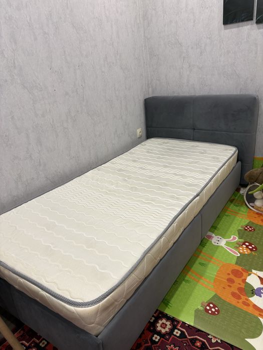 Продам кровать 90 на 200 см