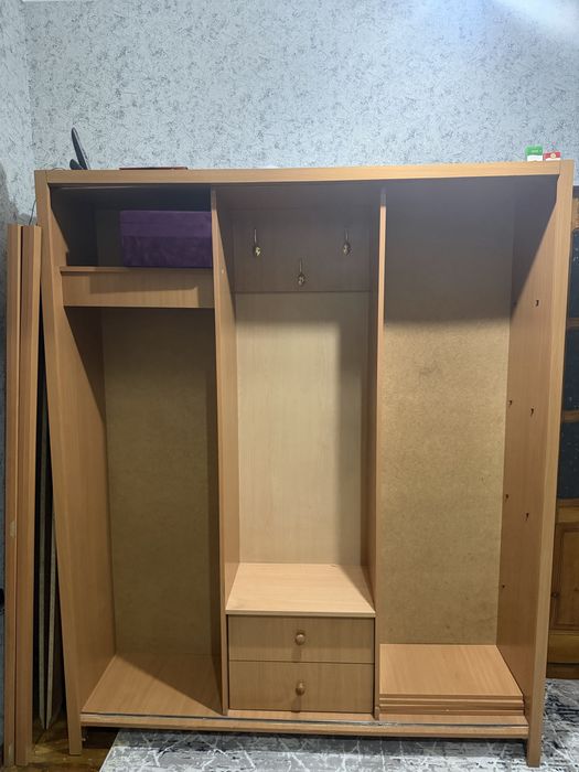 Прихожая мебель…