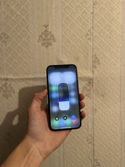 Продам срочно iPhone 12 128GB