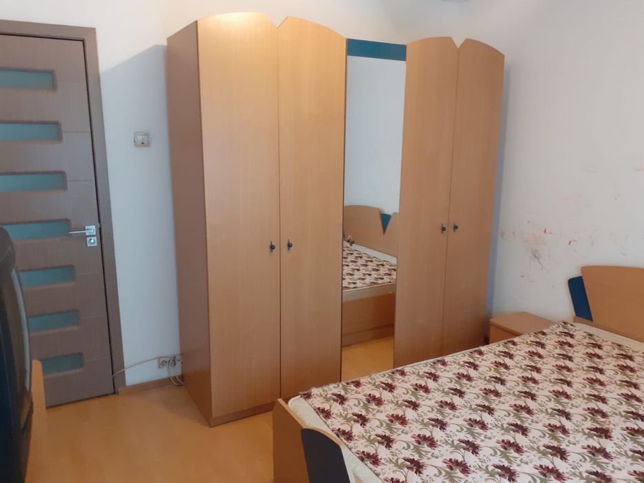 Chirie apartament 2 camere  PB decomandat zona Decebal