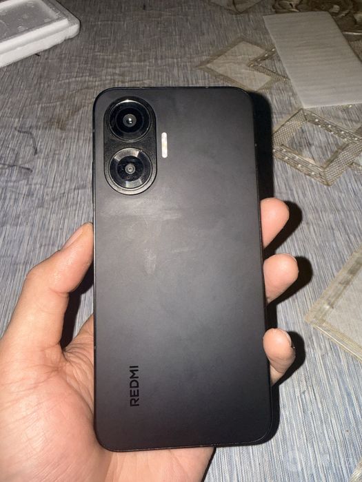 Redmi Turbo 4 pro poco f7