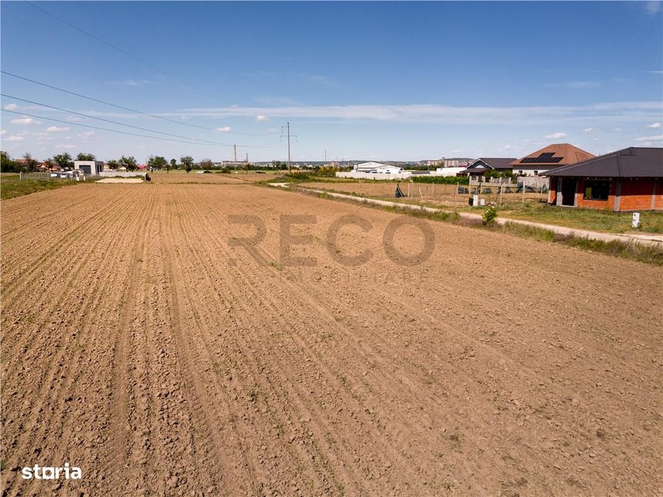 RECO Teren intravilan 860mp Santandrei
