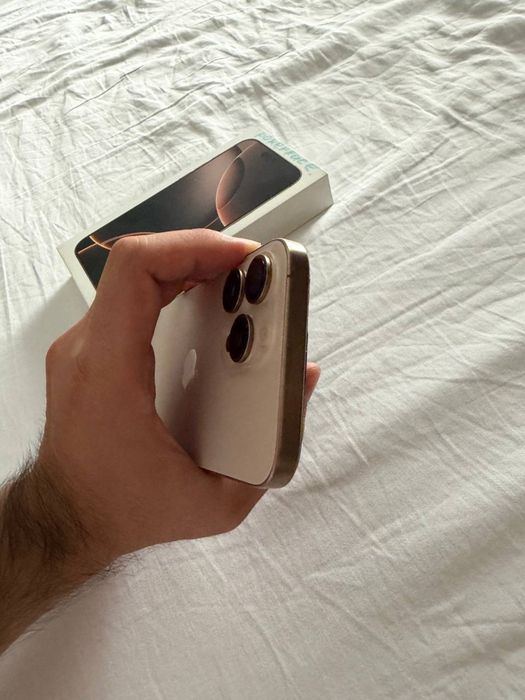 Iphone 16 pro Max desert 512gb