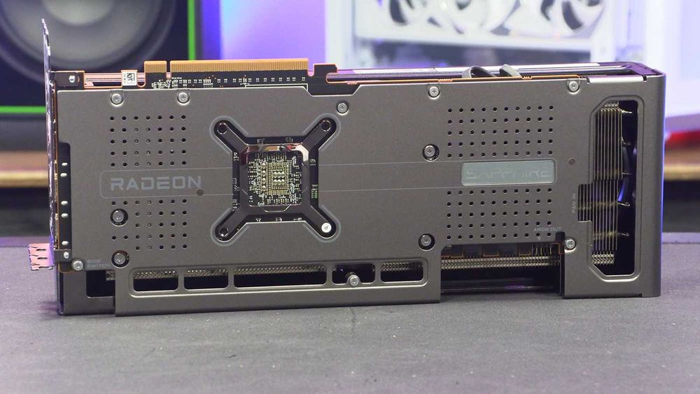 Placa video SAPPHIRE NITRO+ AMD Radeon RX 7900 GRE OC, 16GB GDDR6, 256bit