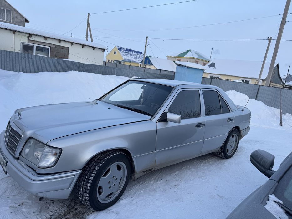 Продам Mercedes 124