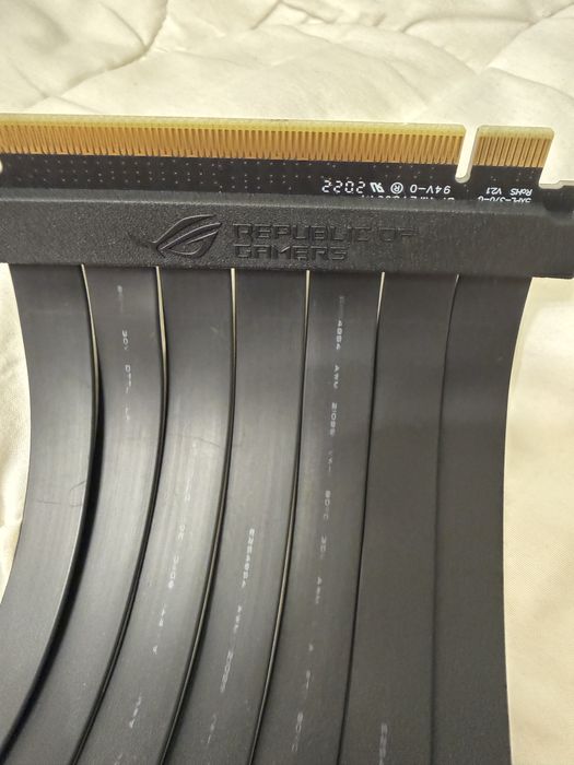 Райзер кабель Asus Rog Strix PCIe 3.0