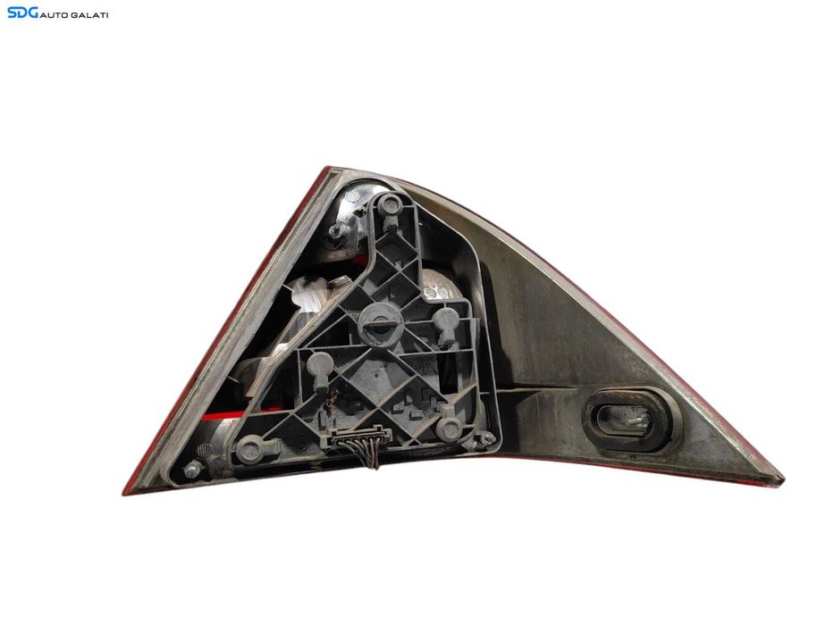 Stop Lampa Tripla Stanga Mercedes Clasa C Class W203 2001 - 2004 [L5262]