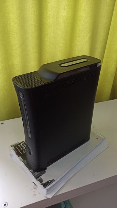 Xbox  360 приставка игра