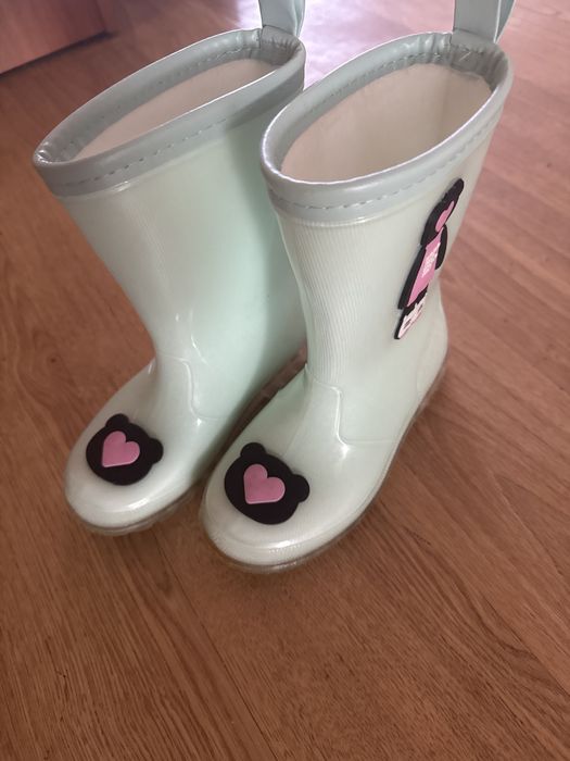 Продам резиновые сапожки