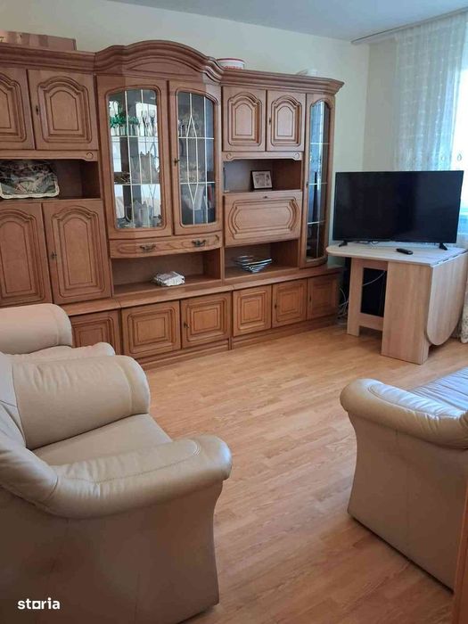 Apartament 3 camere, cărămidă, etaj 2, Dorohoi