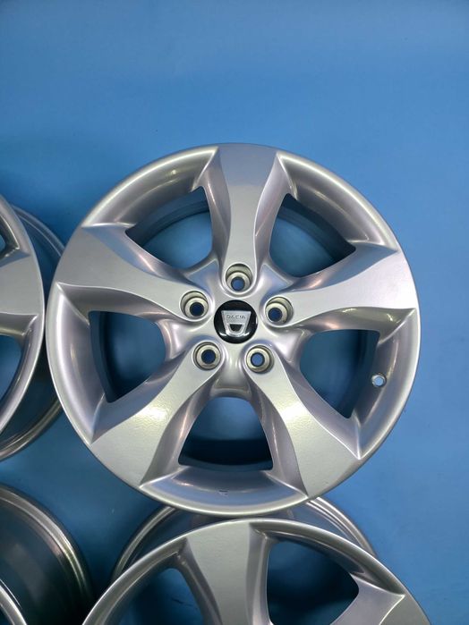 Jante Aliaj 5x114.3 17'' - OEM Dacia Duster - 6.5J ET 40 Silver Chrome
