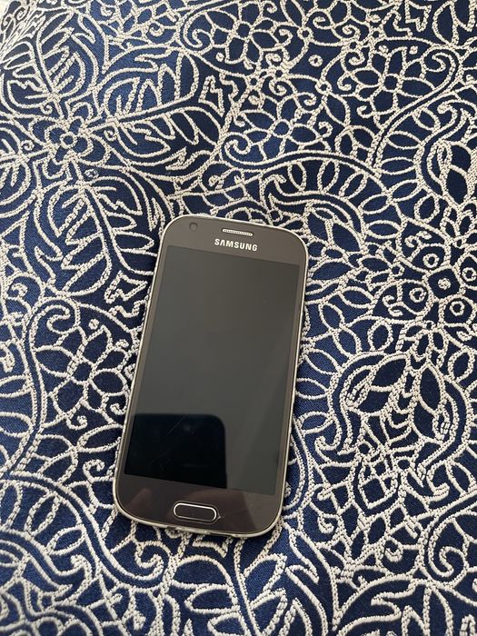 Samsung Galaxy ACE (LTS style)