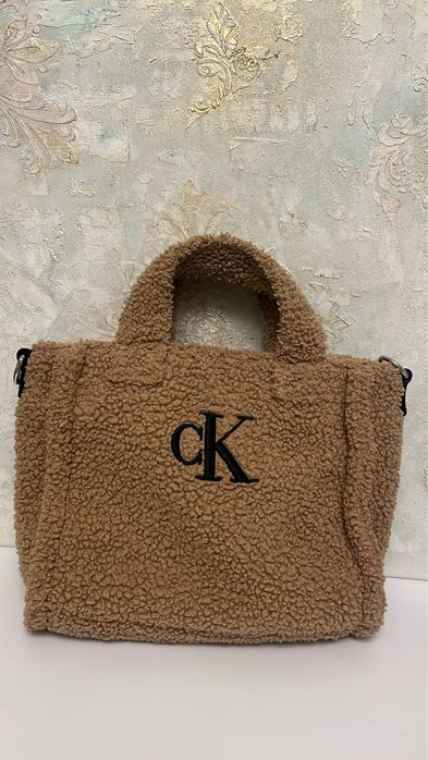 Чанта Calvin Klein