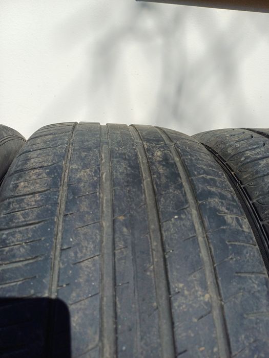 Vand 4 anvelope vara 225×50×17