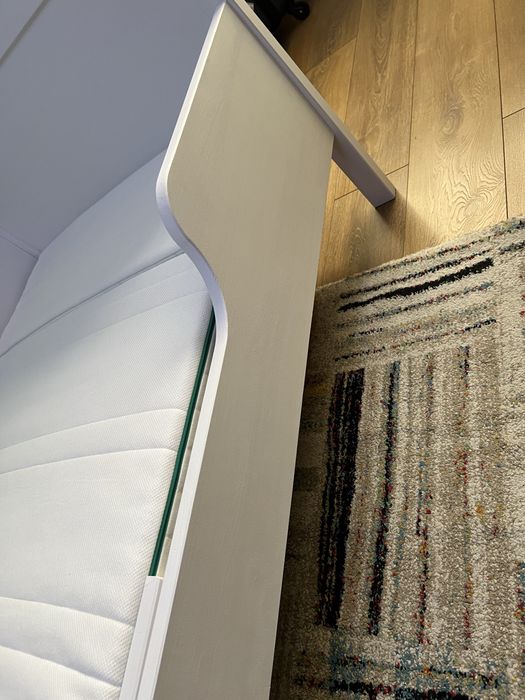 Patut copii IKEA SUNDVIK. Patul are și somiera.