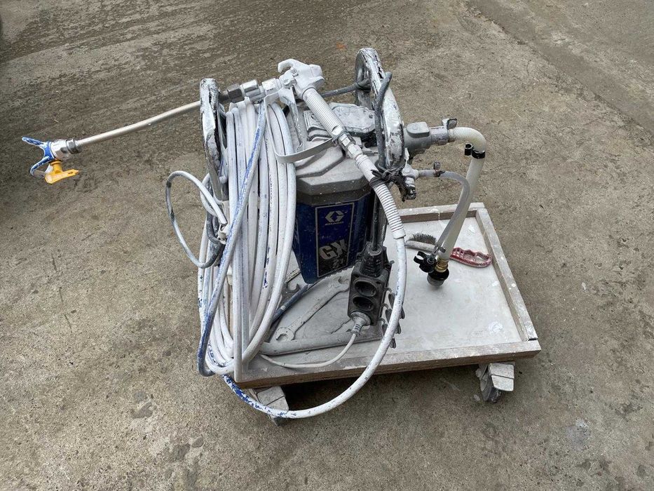 Închiriere pompă profesională de zugrăvit airless Graco GX 21