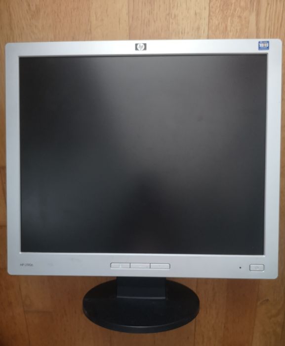 Monitor calculator HP desktop pc buget