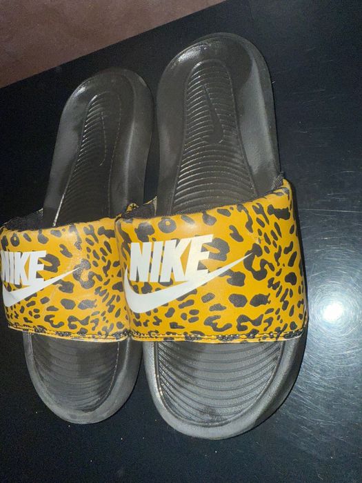 Дадски чехли nike 37