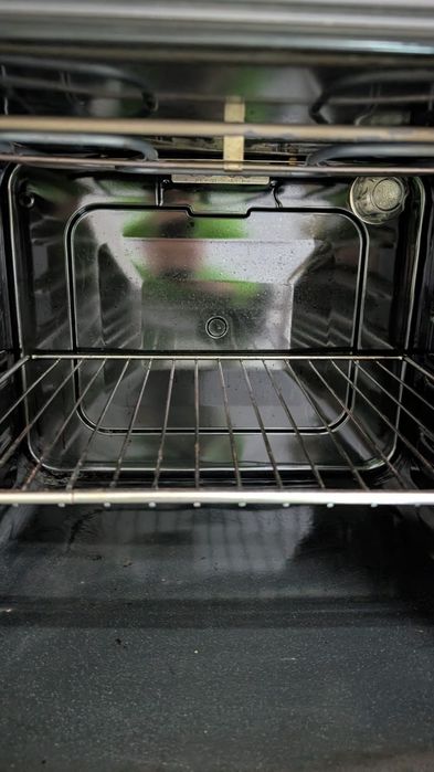 Plita inducţie  Bosch . Cuptor electric IKEA