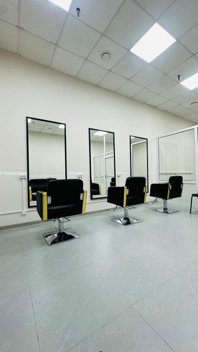 Сдаётся места парикмахером