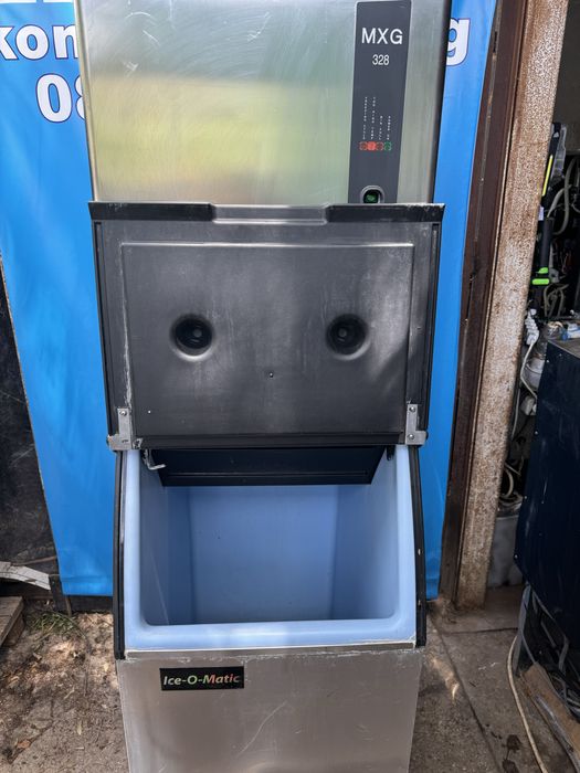 Ледогенератор Scotsman 150кг/24ч с водно охлаждане