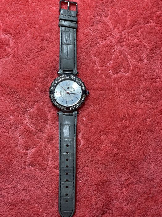 Часы tommy hilfiger оригинал