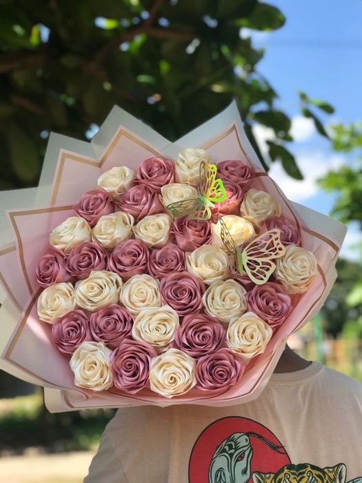 Букет из атласных лент