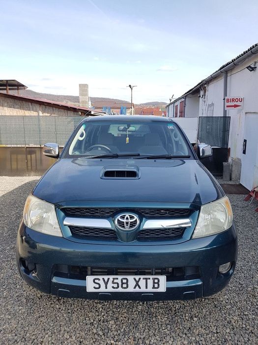 Aparatori noroi fata Toyota Hilux VII (Facelift 2008) (639)