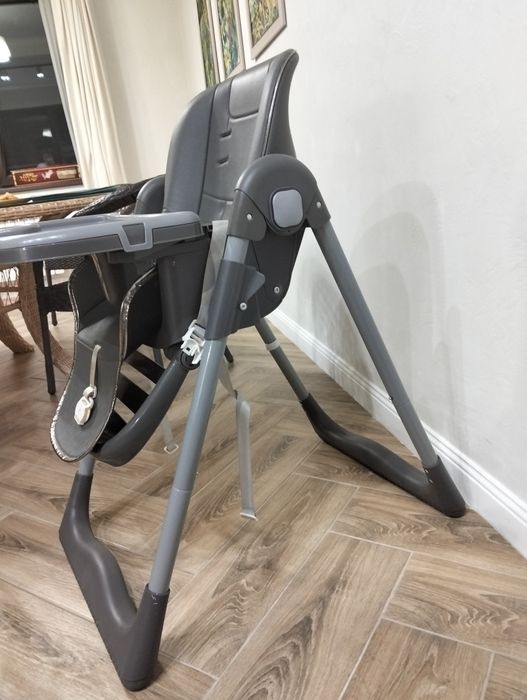 Детский стульчик для кормления