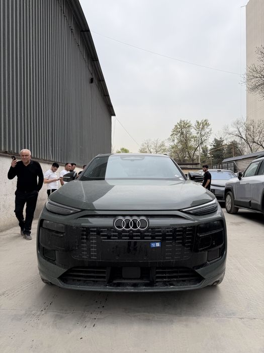 Audi Q6L e-tron 2026