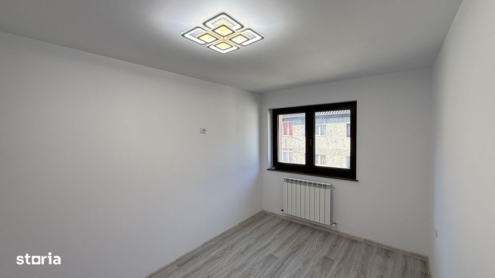 Apartament 4 camere, renovat complet, 2 băi, 2 balcoane, lângă spital