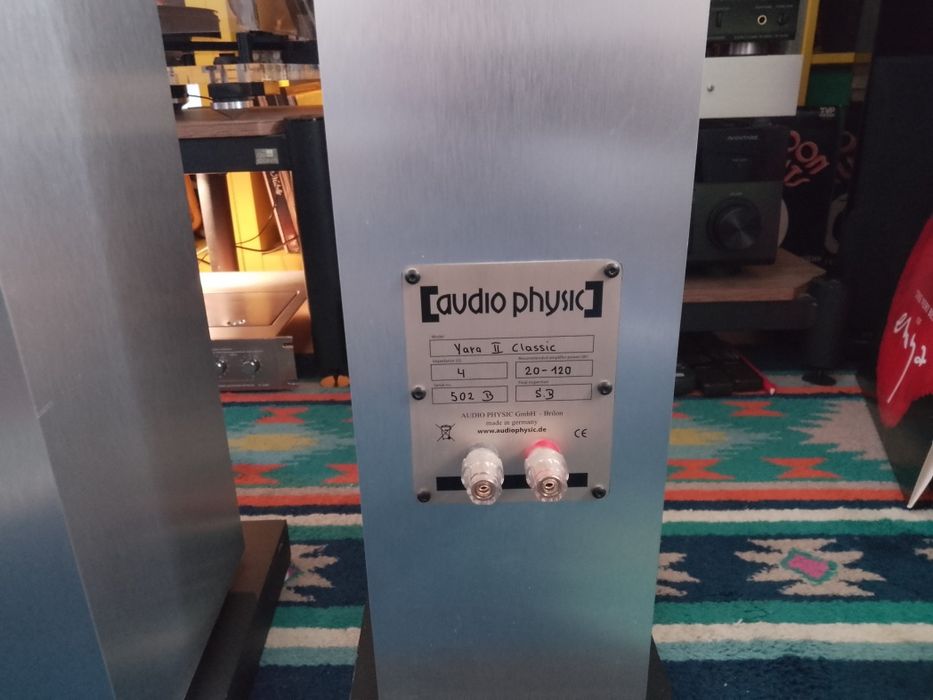 Boxe Audio Physic Yara ll Clasic