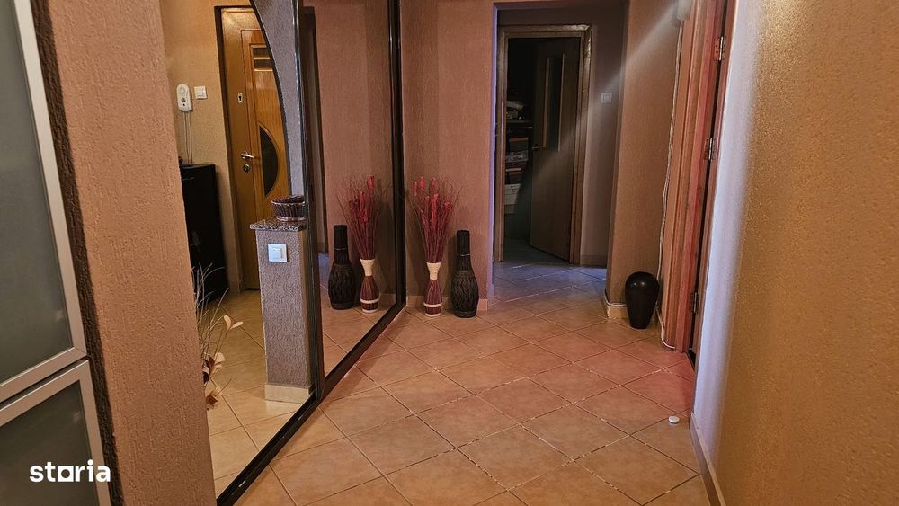 Apartament 3 camere 95mp Gavana Rate Proprietar