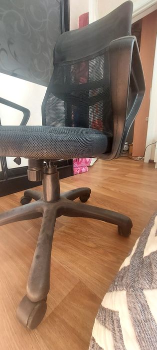 Продам кресло бу