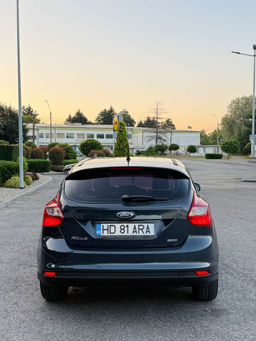 FORD Focus 2012 — imagine 3