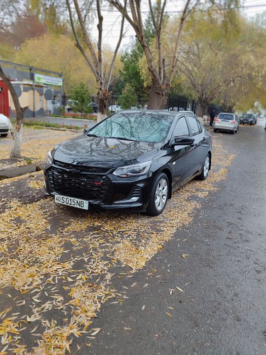 Onix turbo premier-2