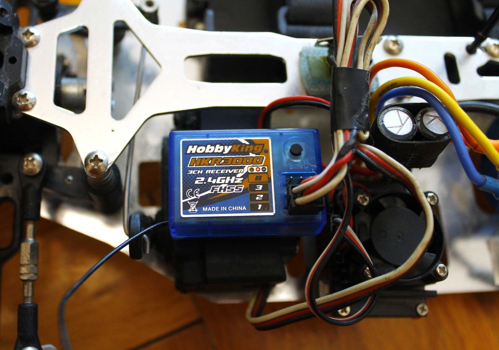 Rhino Reely Buggy 4x4, 1/10 Brushless радиоуправляема кола