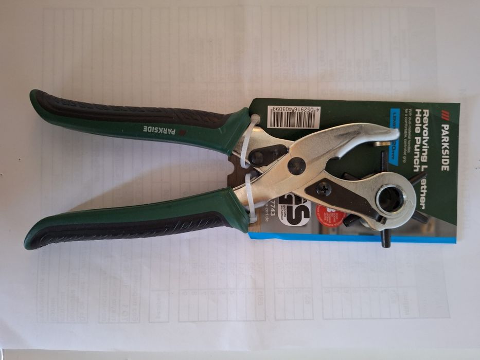 Продавам комплект нови клещи : замби, гарги, с дълги челюсти.