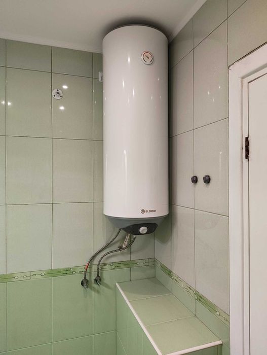 Тристаен имот в кв.Младост 4