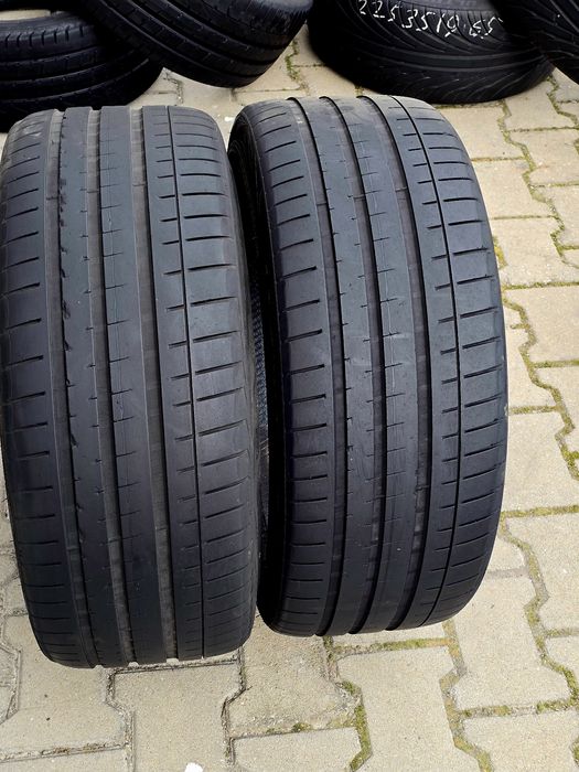 225 40 19 vredestein