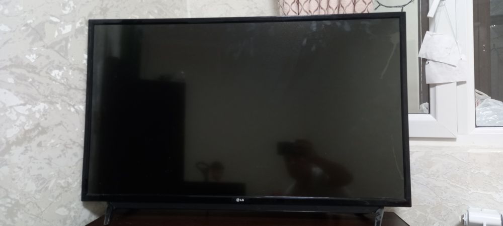 Tilvizor 2 ta LG, shvaki