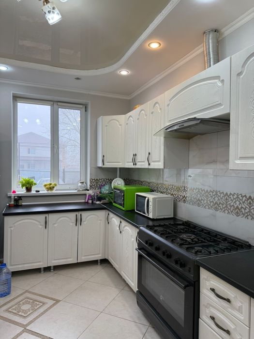 кух. гарнитур+газ плита