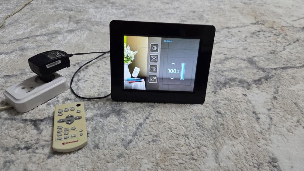 цифровая фоторамка Transcend