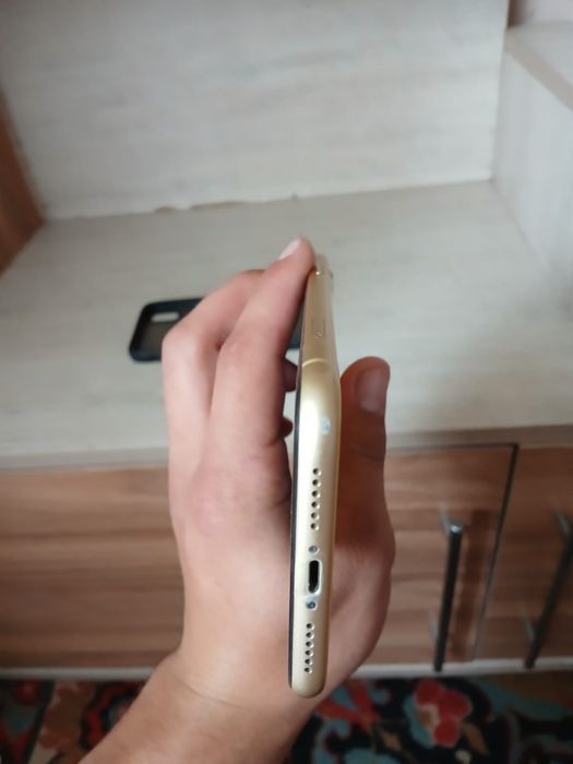 Продам iphone xr
